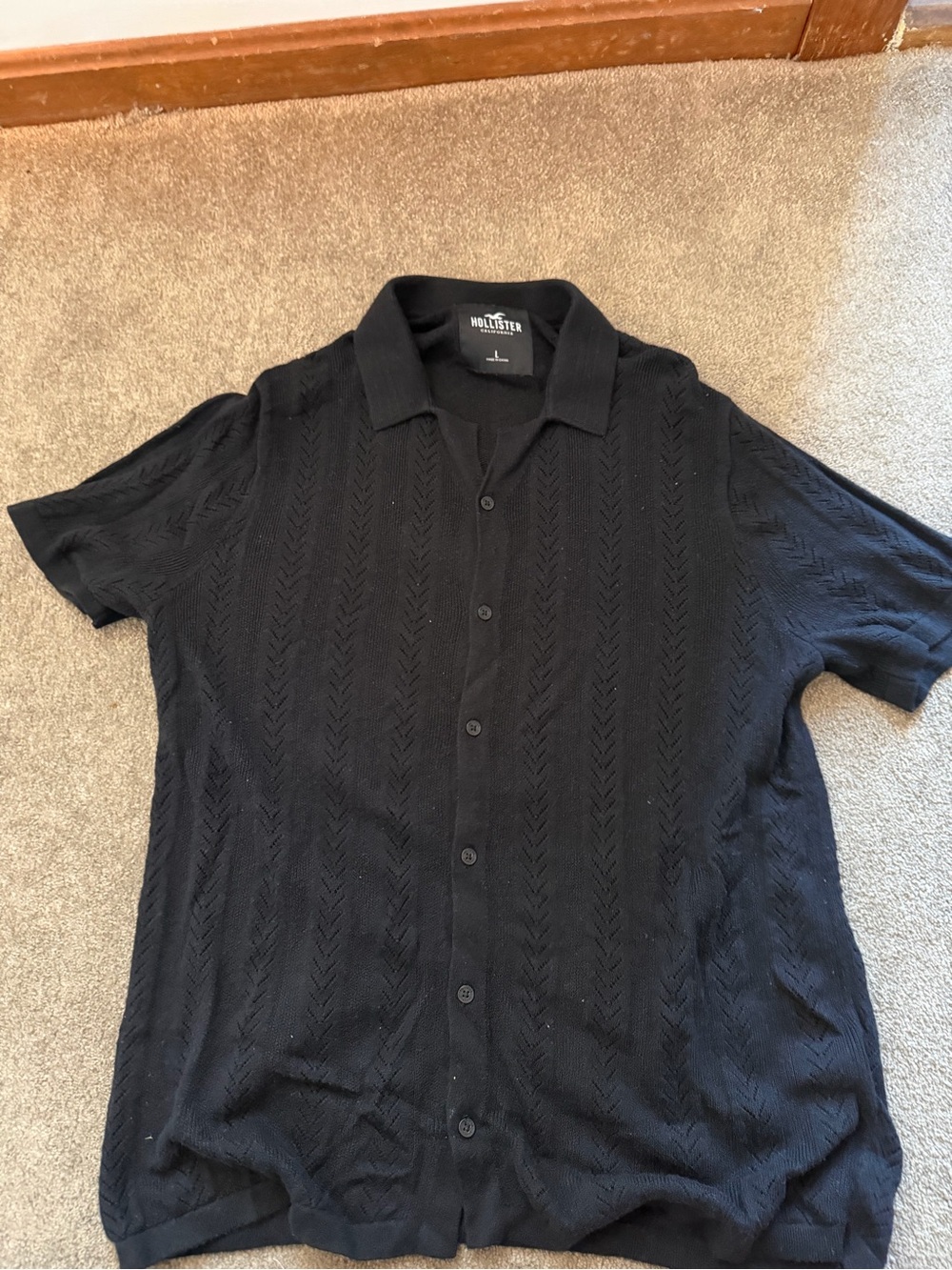 Hollister Black Short-Sleeve Textured Button-Down Shirt